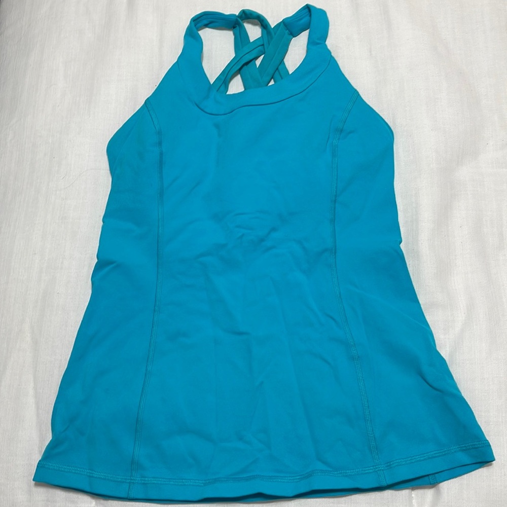 Lululemon tank